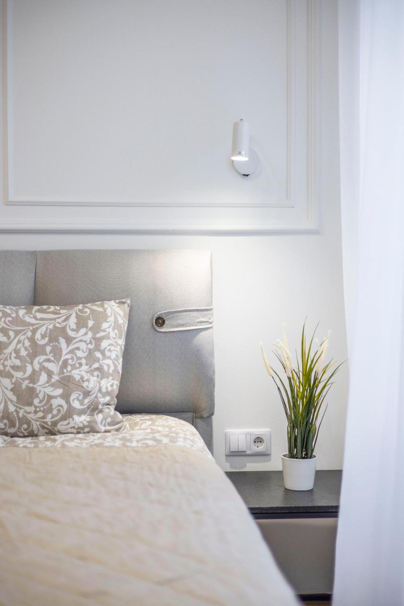 Luxurious Central 4Bedrm 3Bathrm Residence W/ Balcony Budapest Luaran gambar