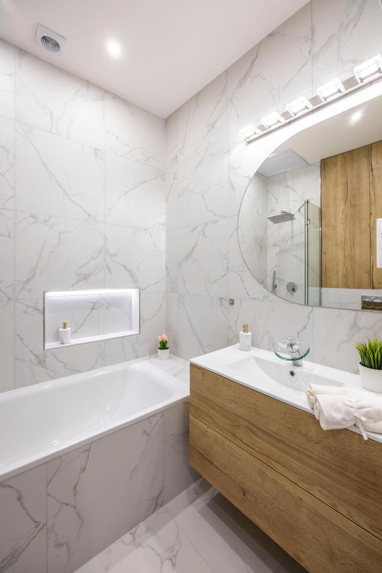 Luxurious Central 4Bedrm 3Bathrm Residence W/ Balcony Budapest Luaran gambar